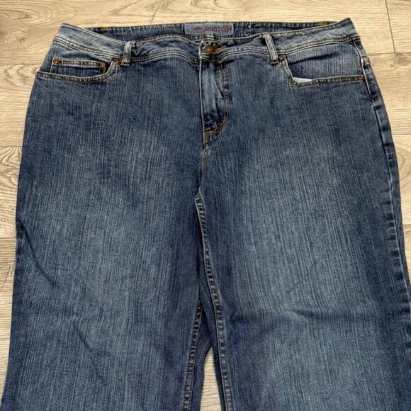 Faded Glory Bootcut Stretch Womens Jeans Plus Size 18 Petite Blue Denim Everyday - Picture 4 of 13